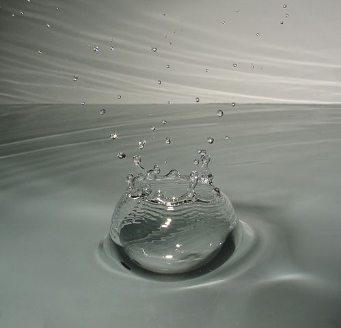 01_499px-2006-01-28_Drop-impact